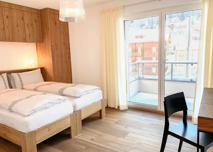 Emeline * Ζερμάτ